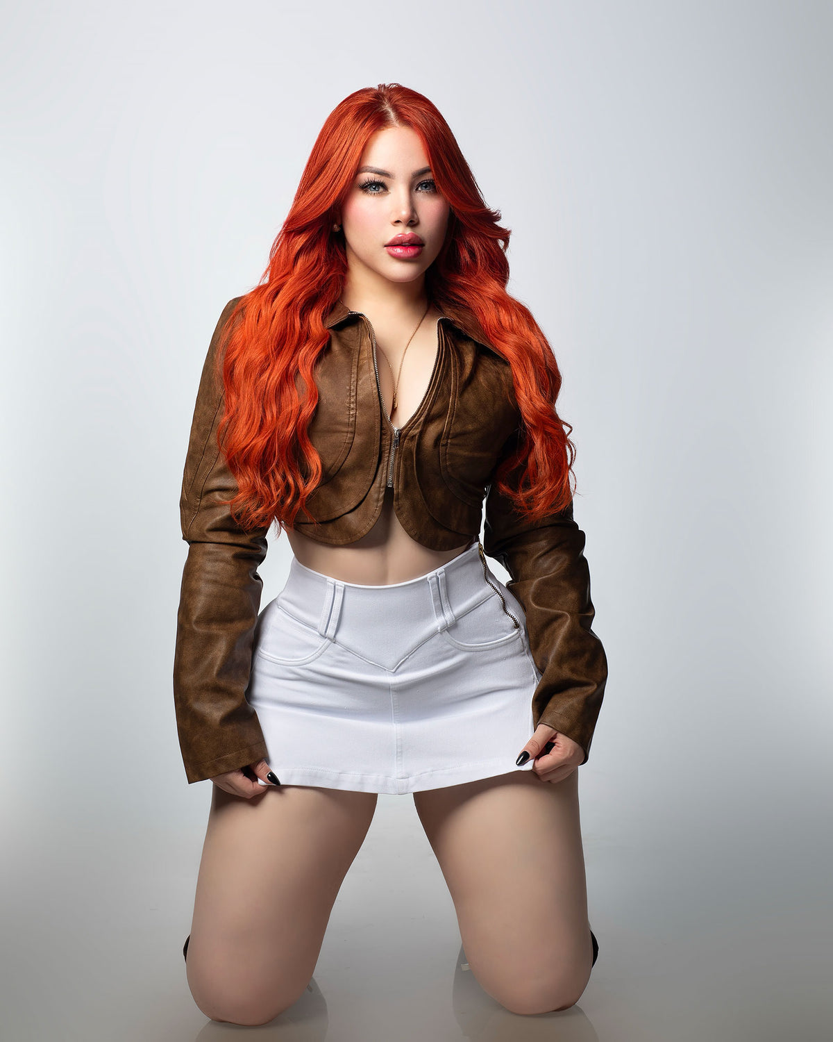 LIPO FALDA SHORT Curve Wrap High-Waisted Denim Skort – White